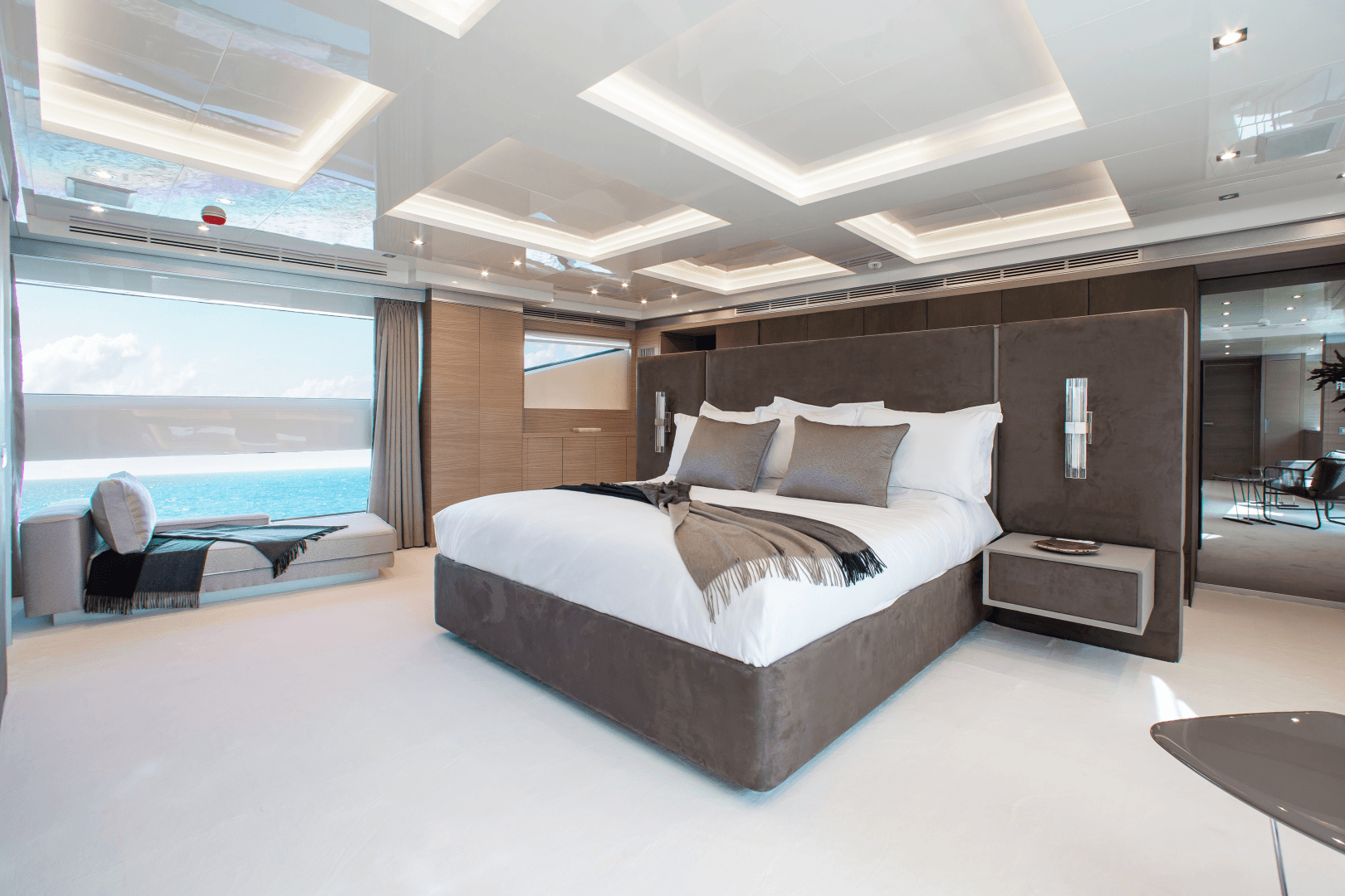 2014 Benetti Veloce 140