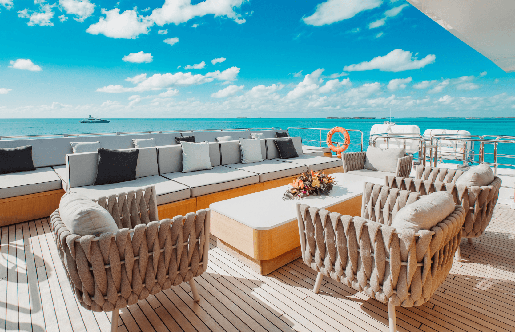 2014 Benetti Veloce 140
