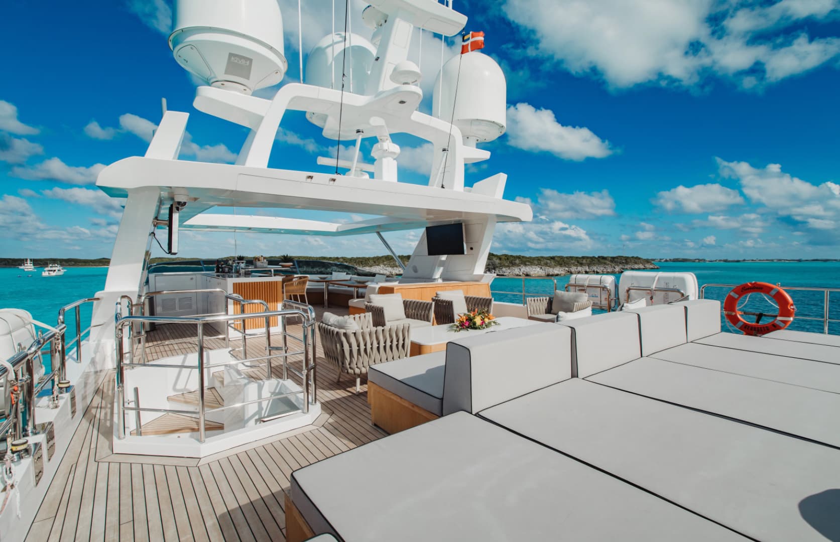 2014 Benetti Veloce 140