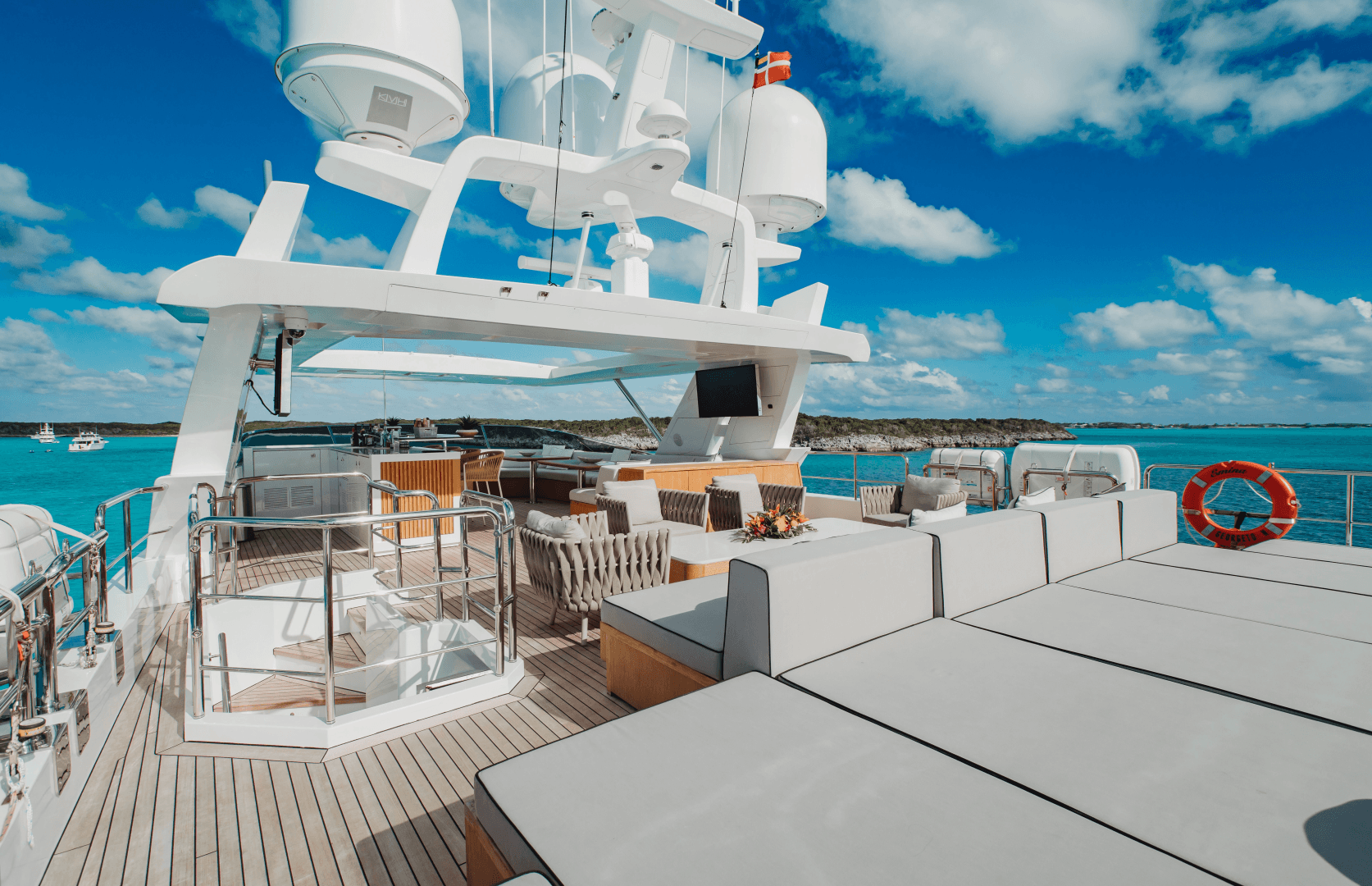 2014 Benetti Veloce 140