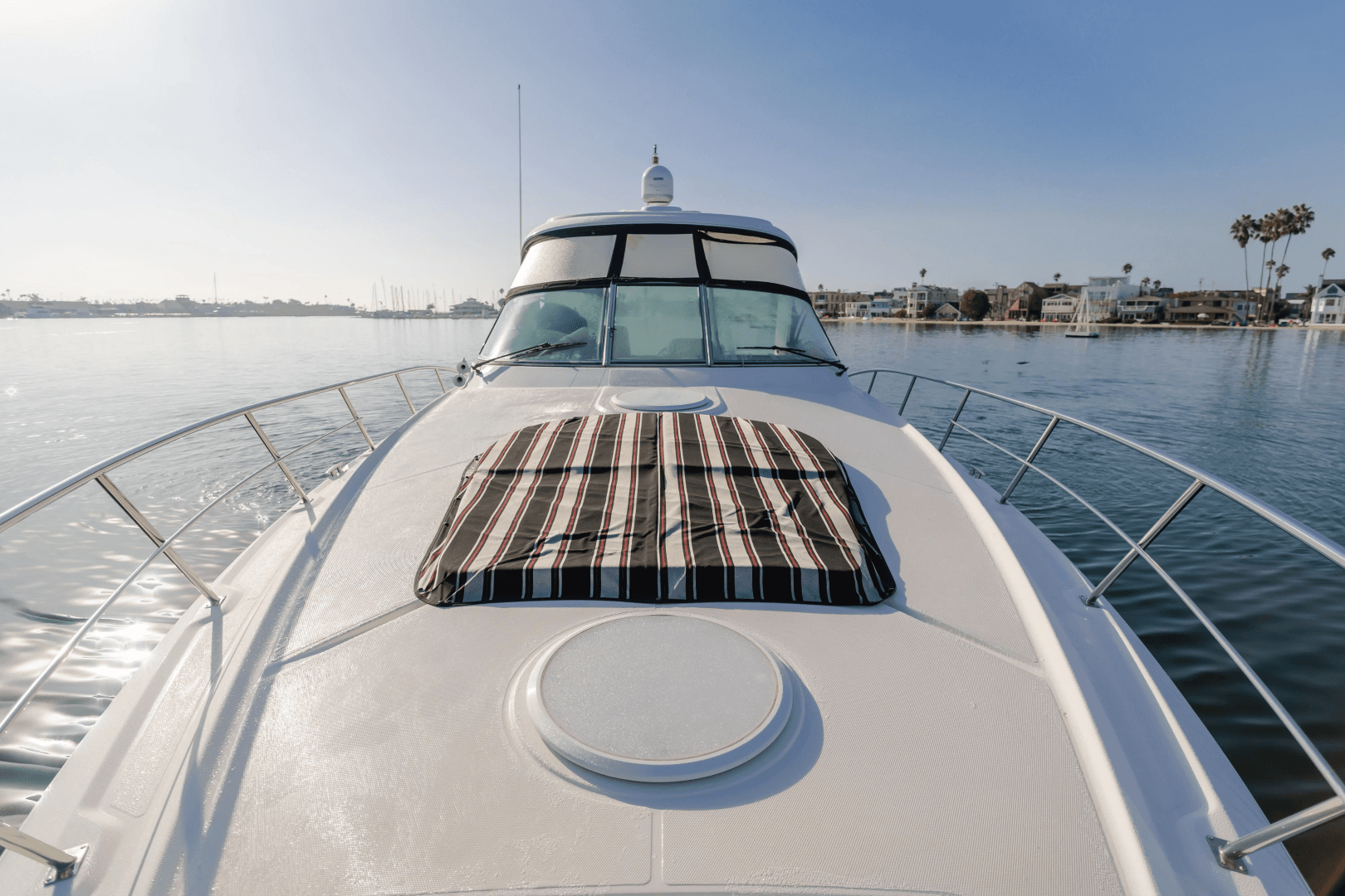 2006 Cruisers Yachts 420 Express