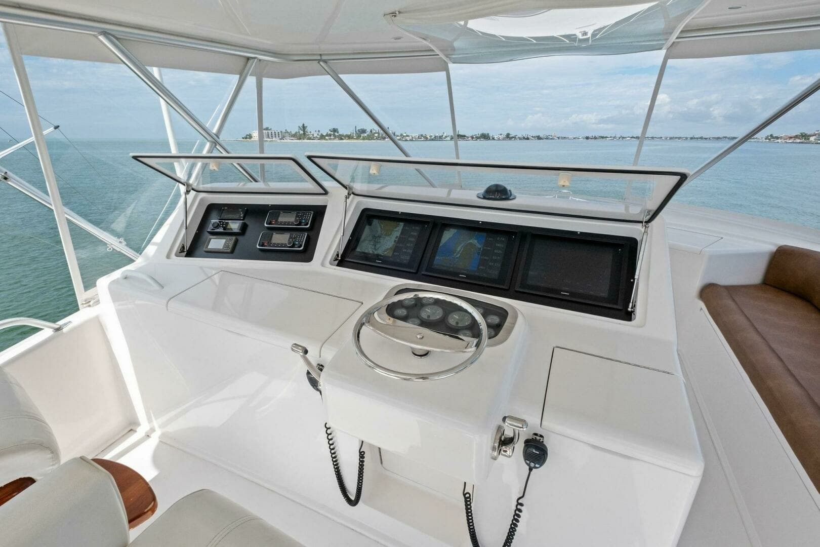 2006 Viking 56 Convertible SUMMER SALT