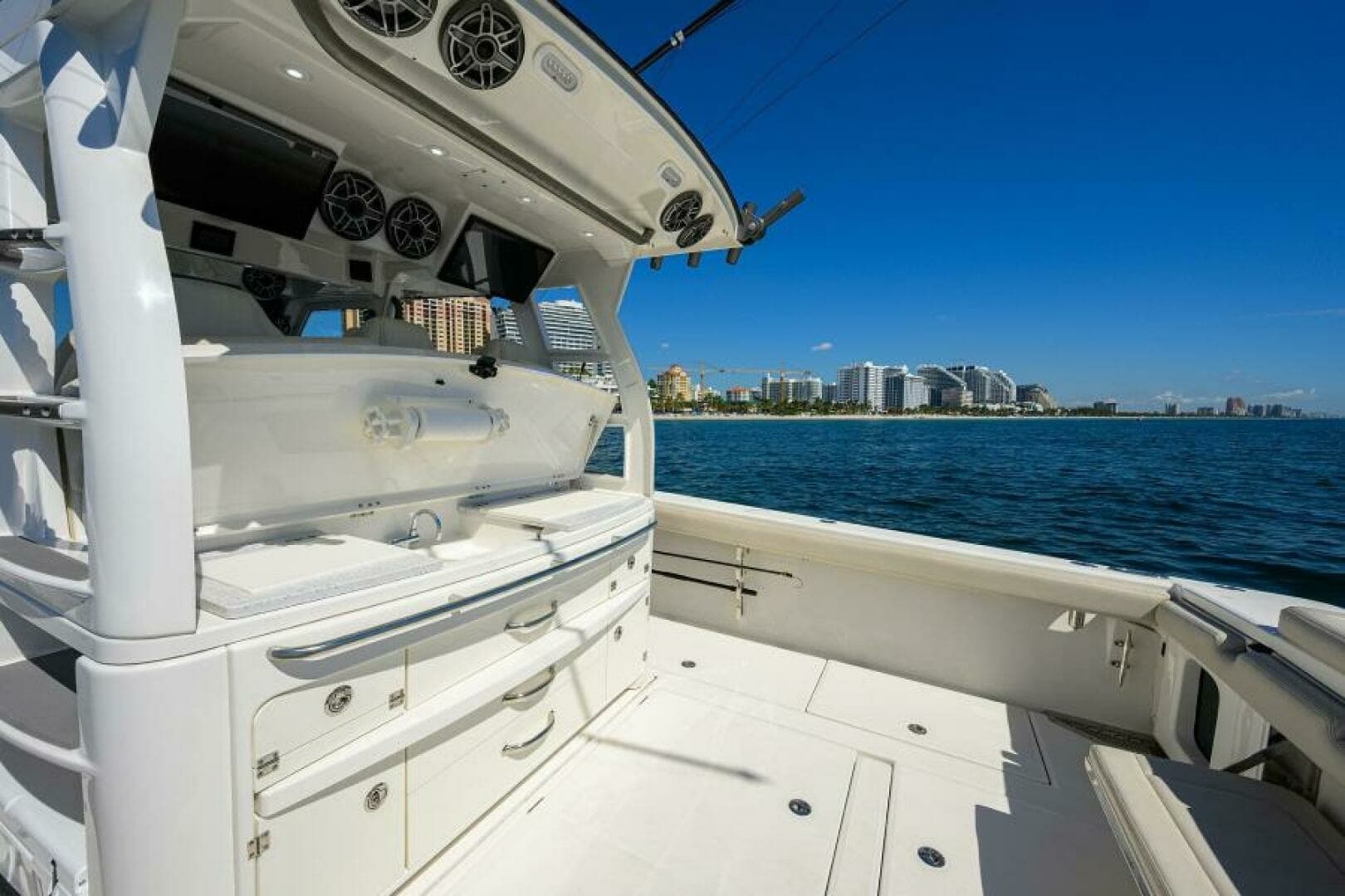 Solace 41 Tackle Center