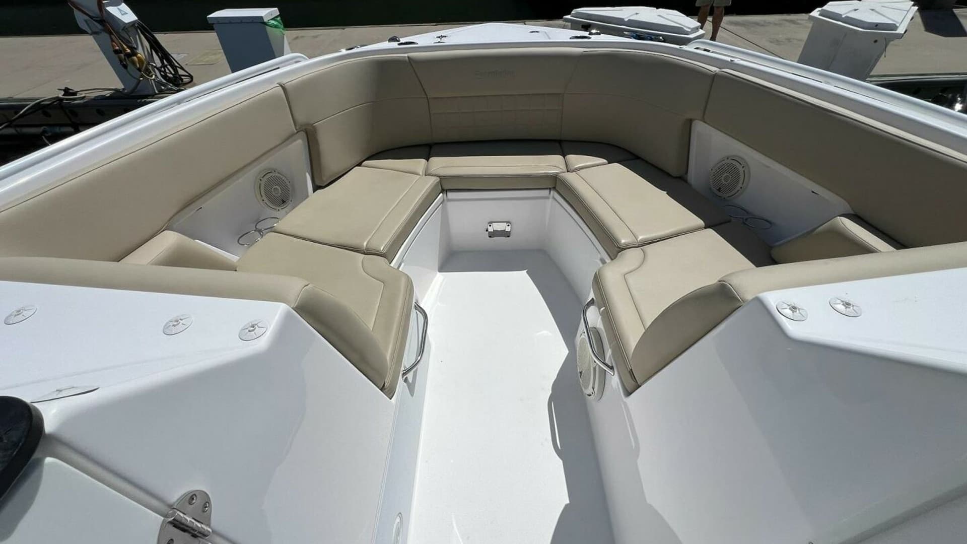 2019 Everglades 340 Dual Console- Bow 