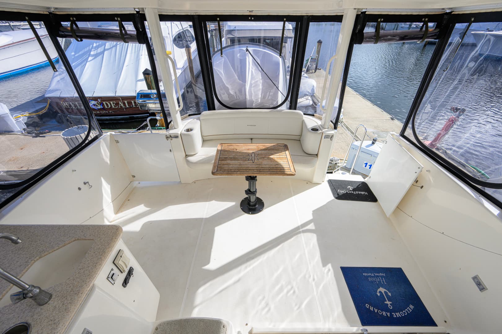 2005 Silverton 39 Motor Yacht