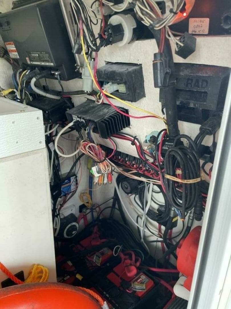 1997 Custom 31 Center Console Pullin Drag