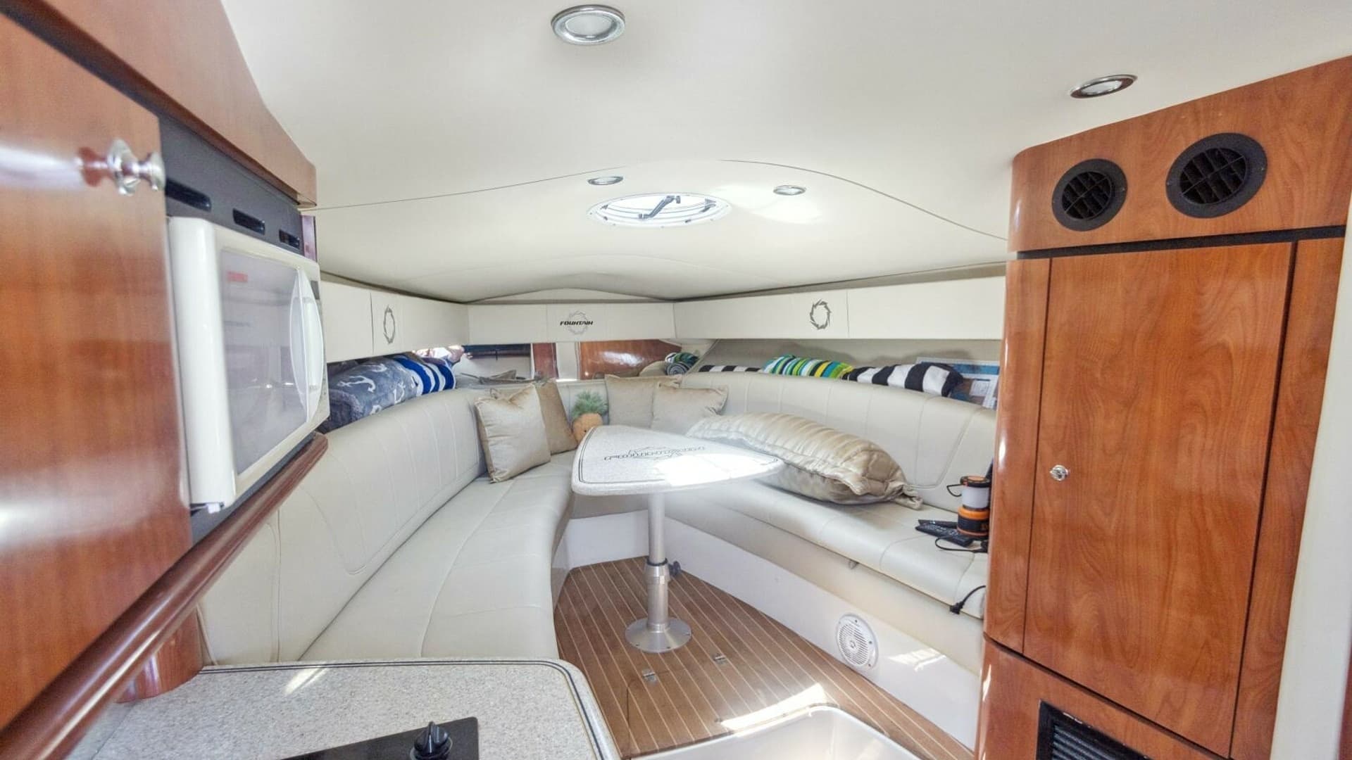 2008 Fountain 38 Sportfishing Cruiser
