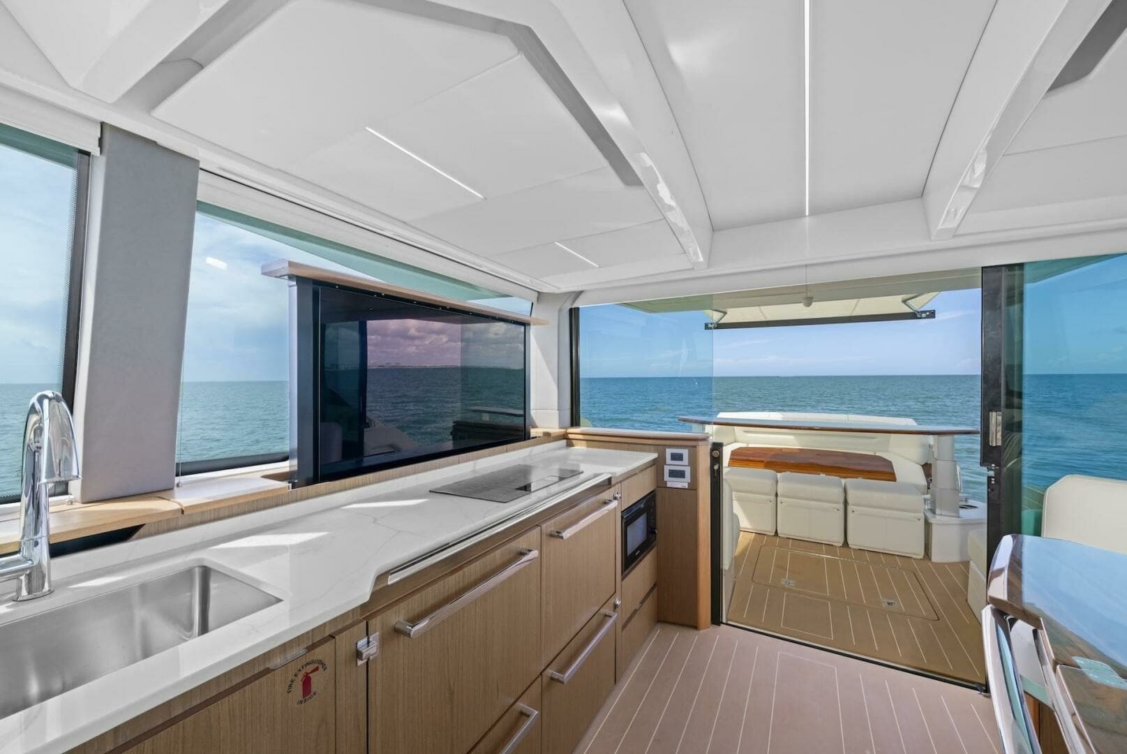 2023 Tiara Yachts EX 60