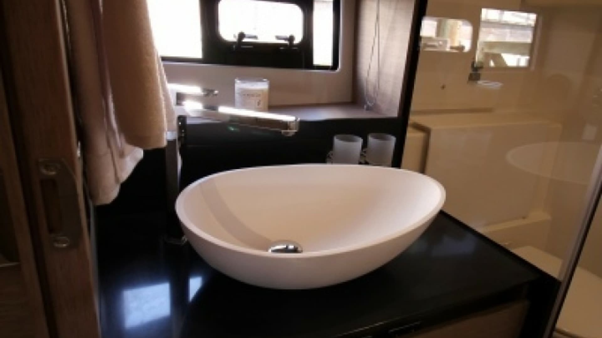 2018 Prestige 460 S