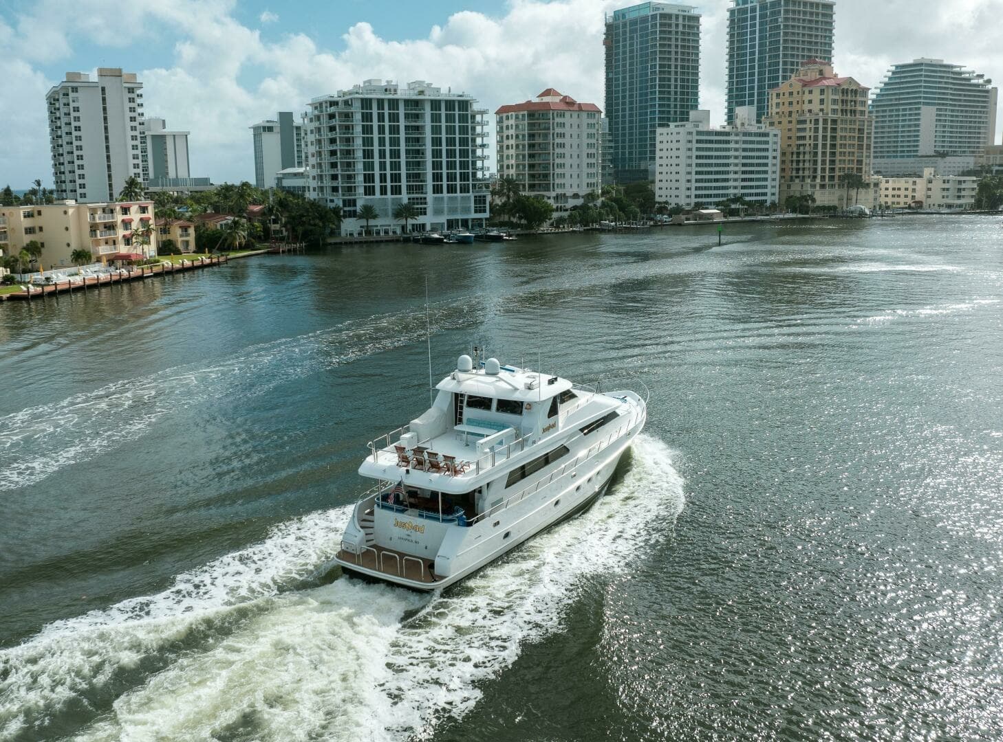2005 Ocean Alexander 80 motoryacht