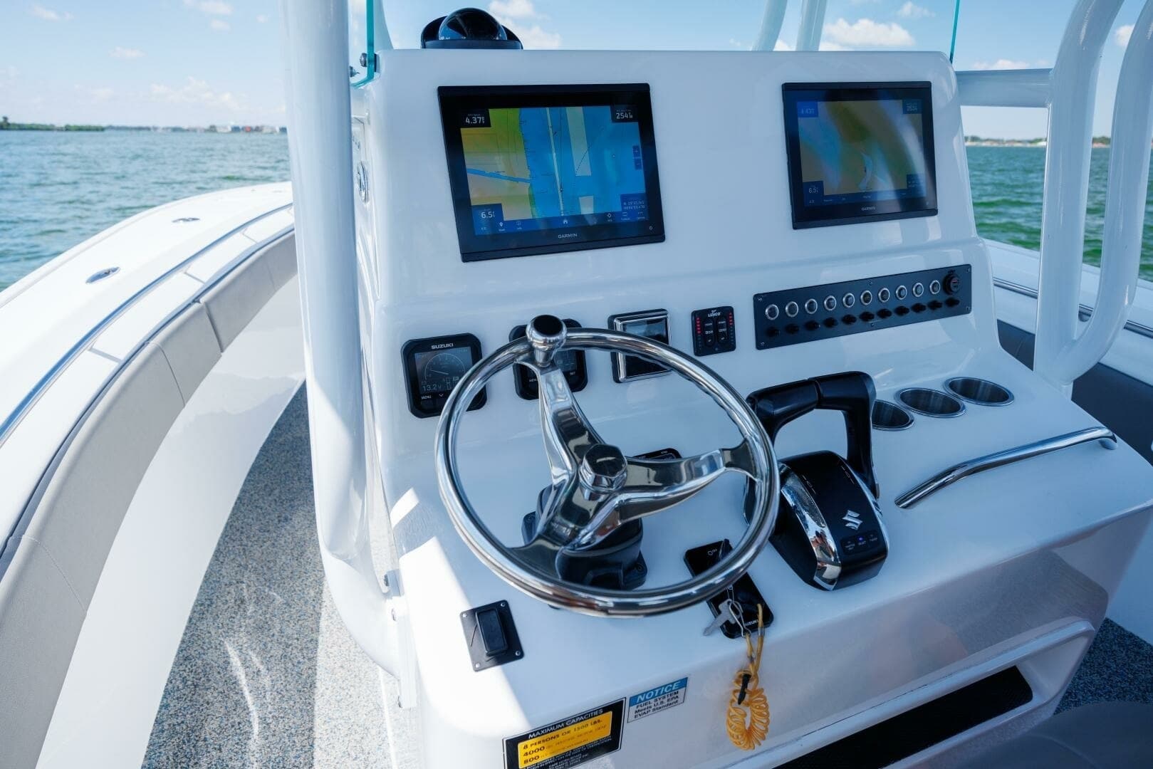 2022 Cape Horn 31 T