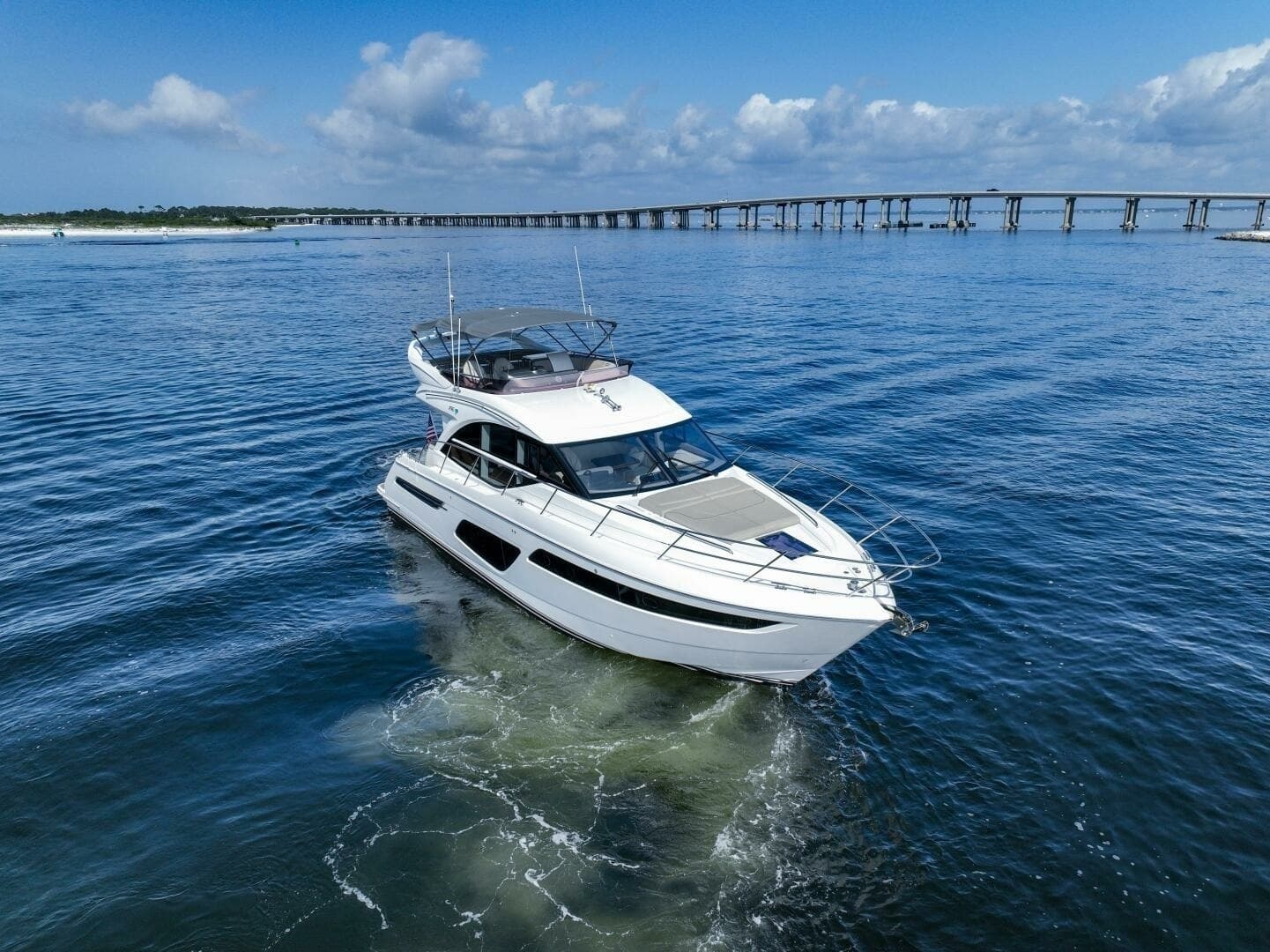 2021 Princess F50- MAKING TIME- Engine room- STBD Bow