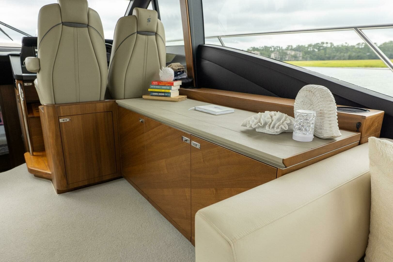 Princess 62 - Regent - Salon