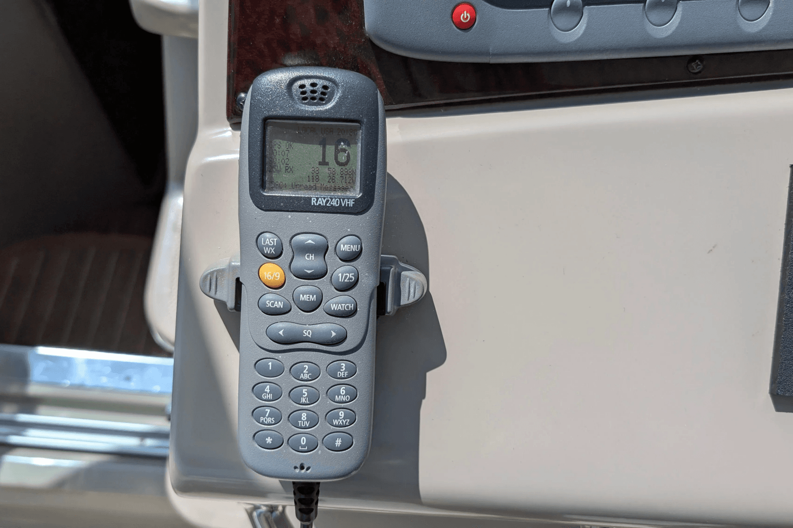 2009 Sea Ray 350 Sundancer