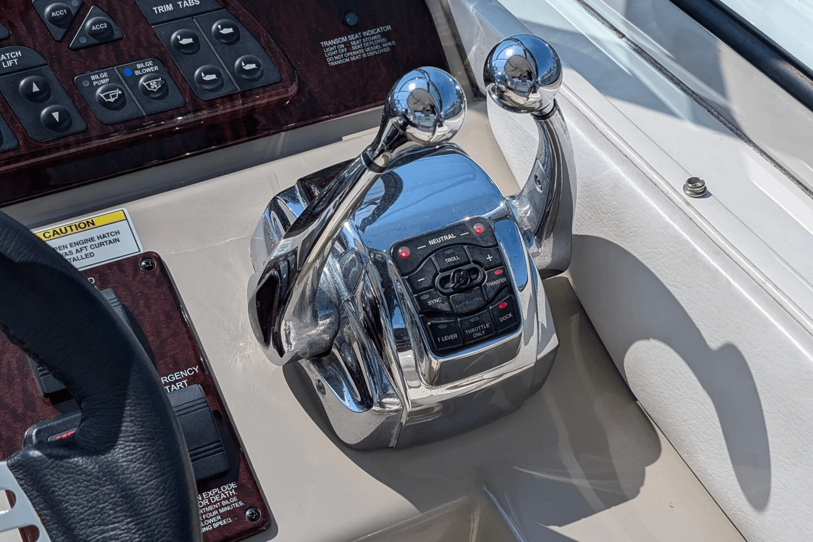 2009 Sea Ray 350 Sundancer
