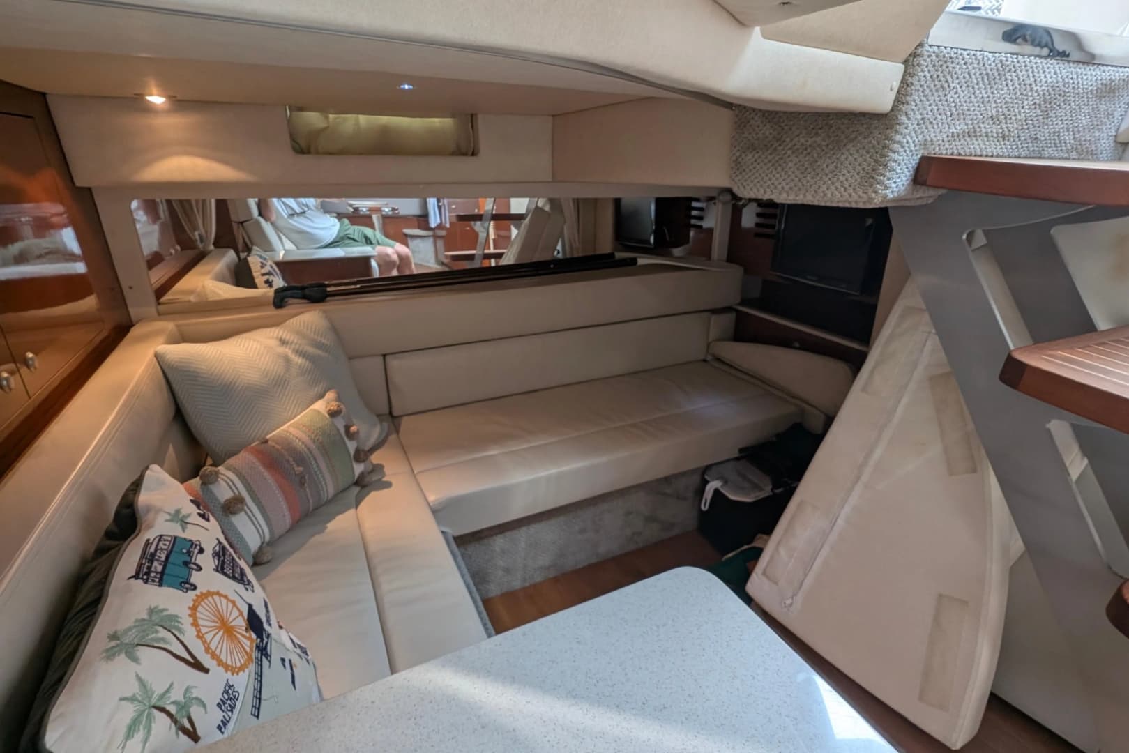 2009 Sea Ray 350 Sundancer