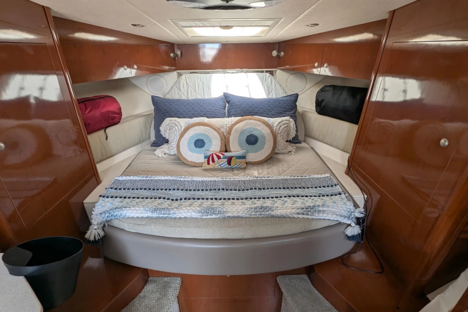 2009 Sea Ray 350 Sundancer