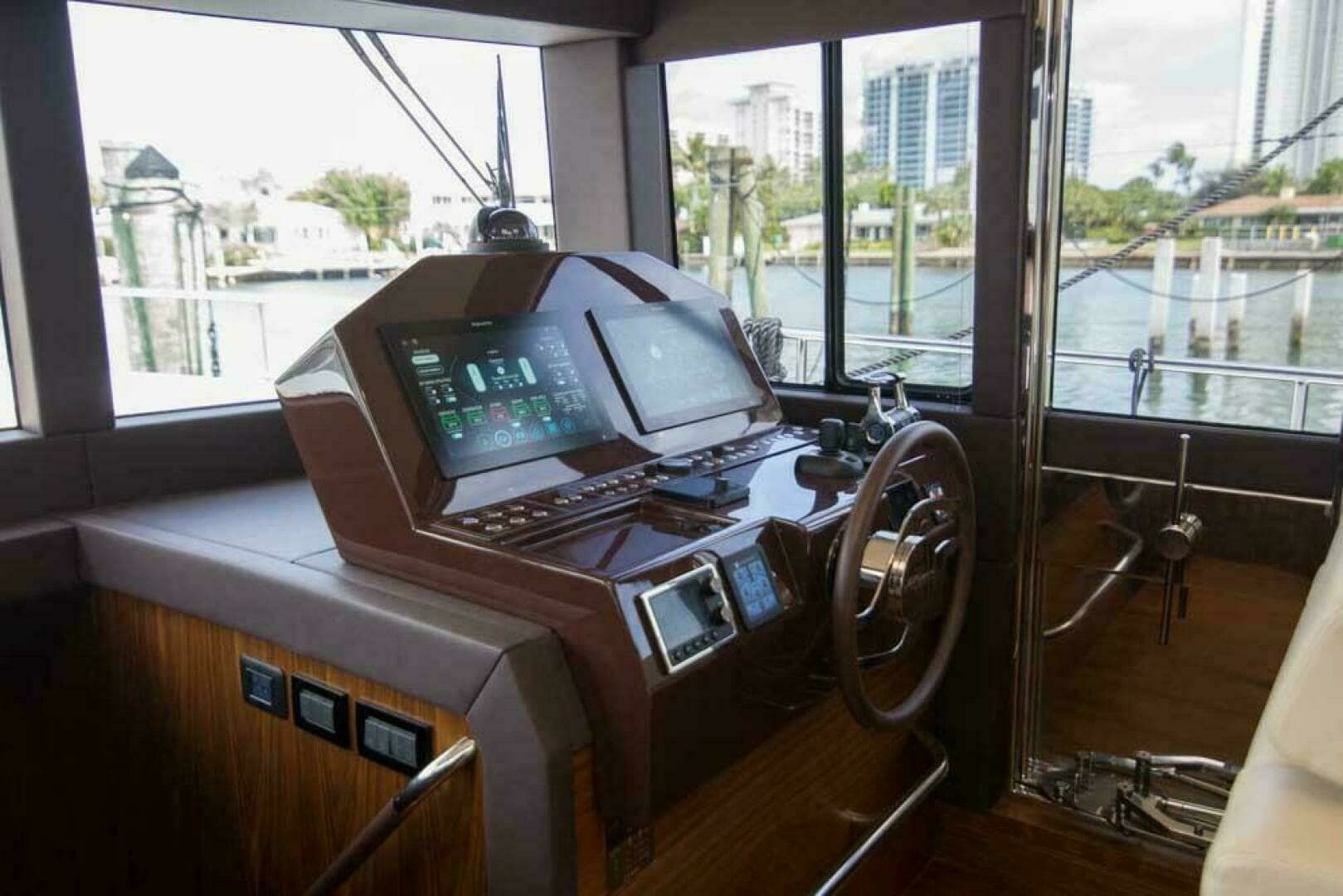 2019 Sundeck Yachts 580 Sport