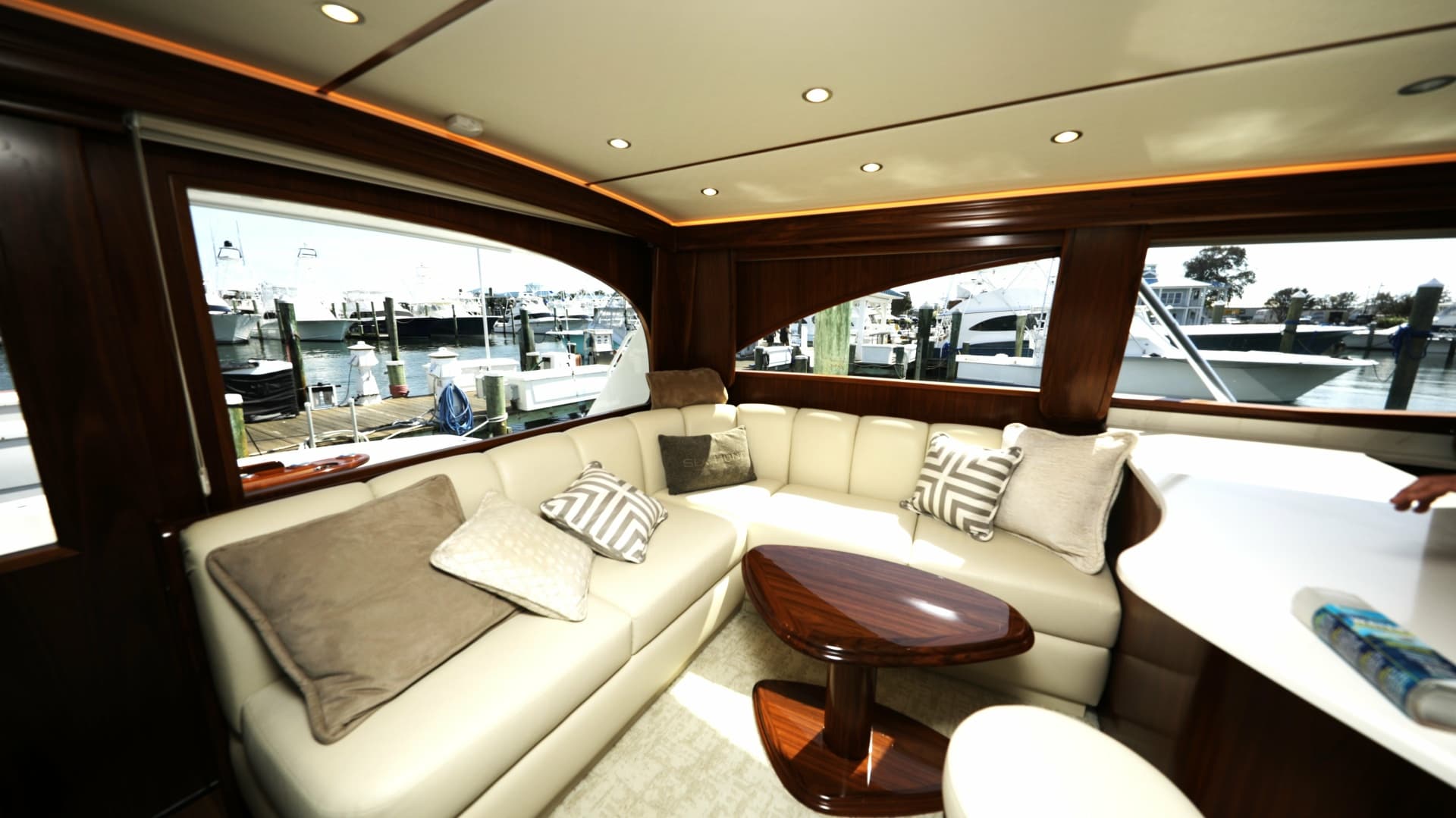 2023 Viking 54 Convertible