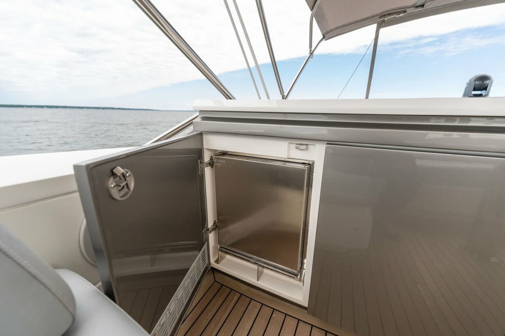 2020 Princess S66