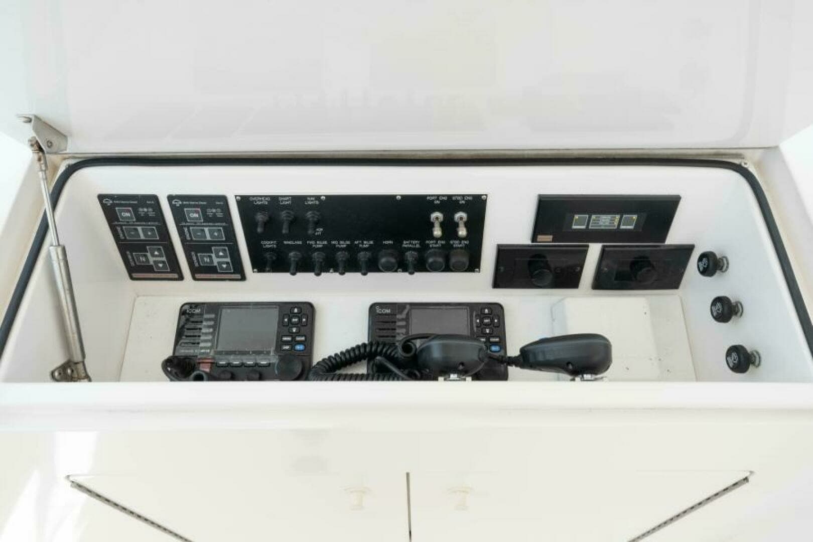 2009 Viking 45 Open Wig Wag