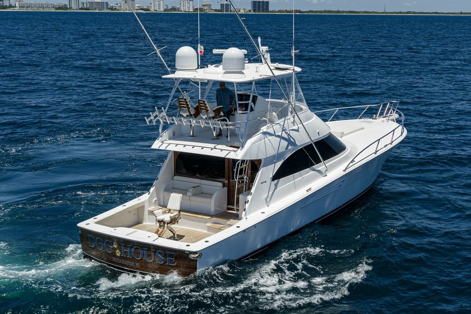 Viking 54 - Dog House - Profile