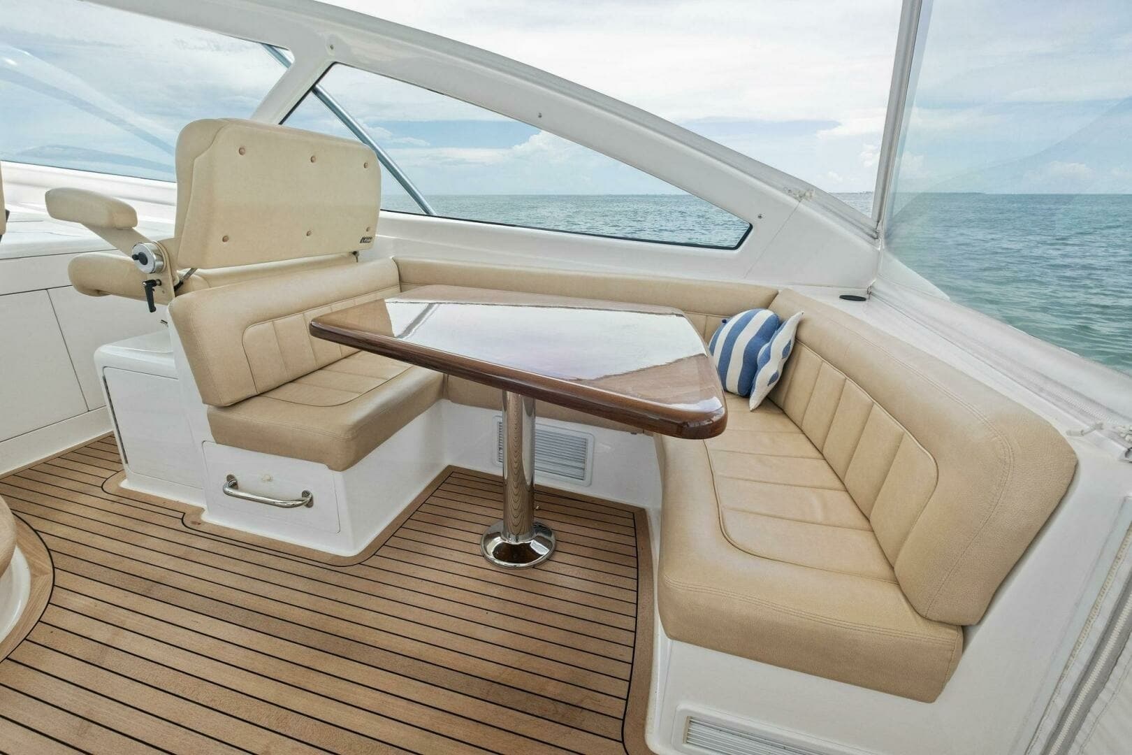 2015 Viking 52 Open "Terrabbean"