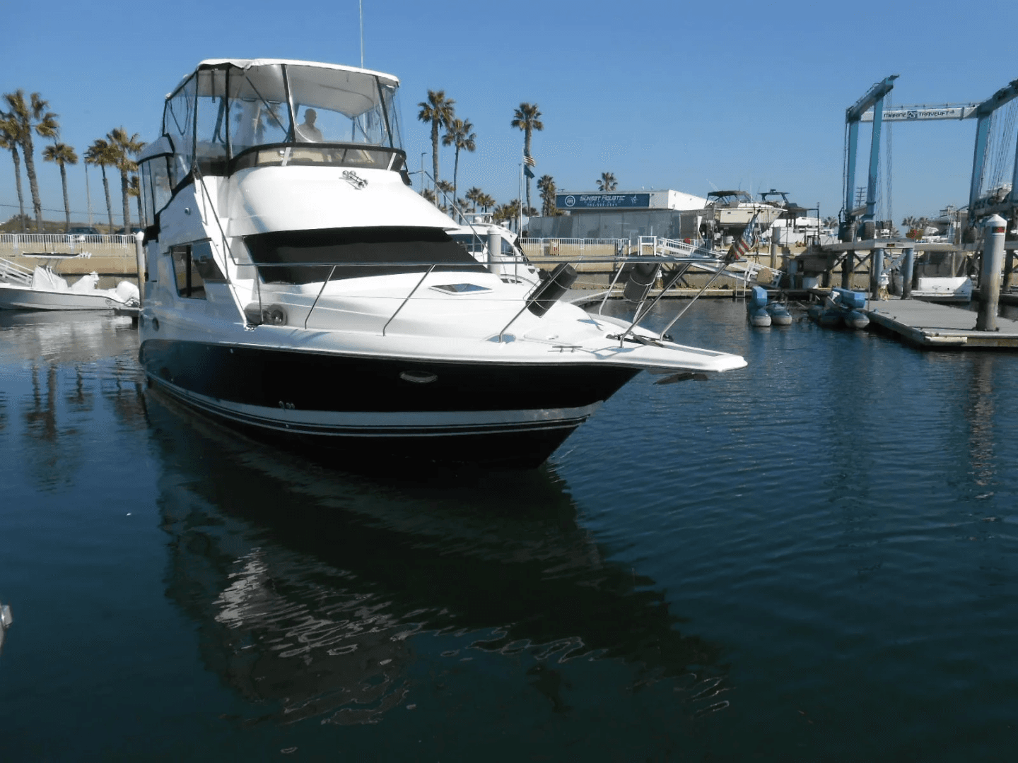 1999 Silverton 352 MY
