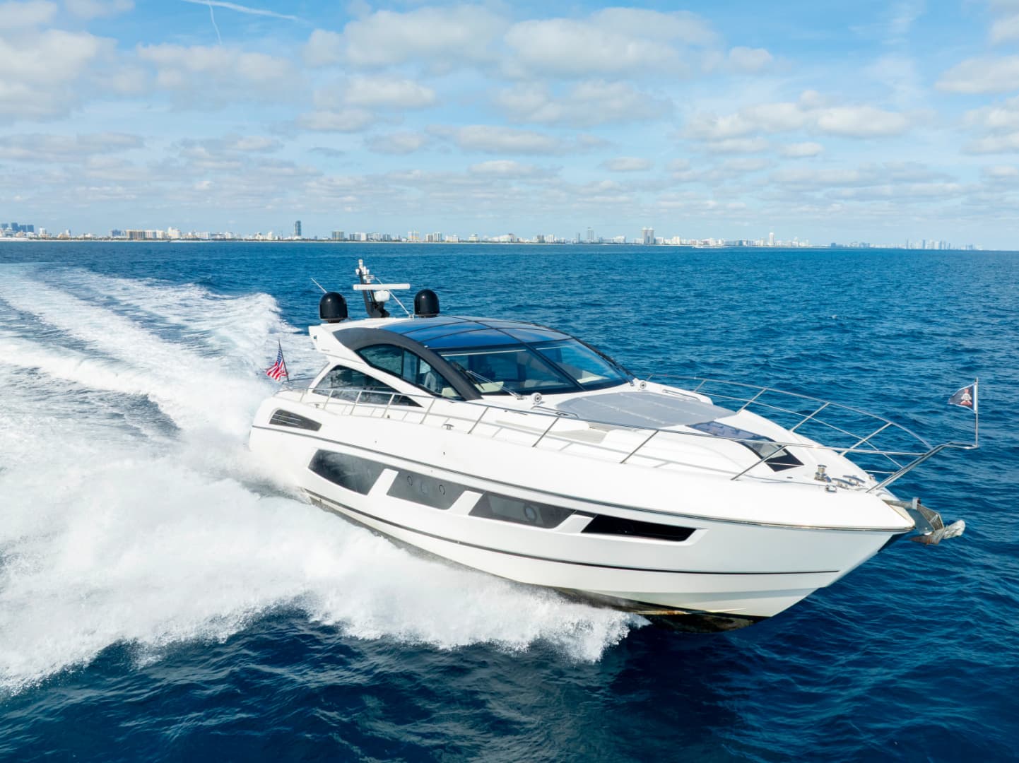 2018 Sunseeker Predator 68