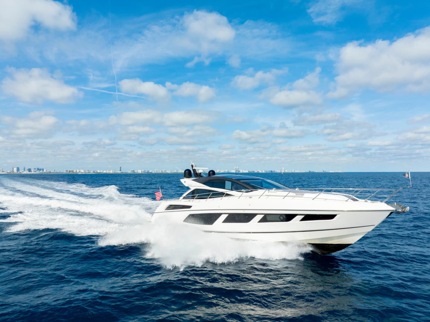 2018 Sunseeker Predator 68