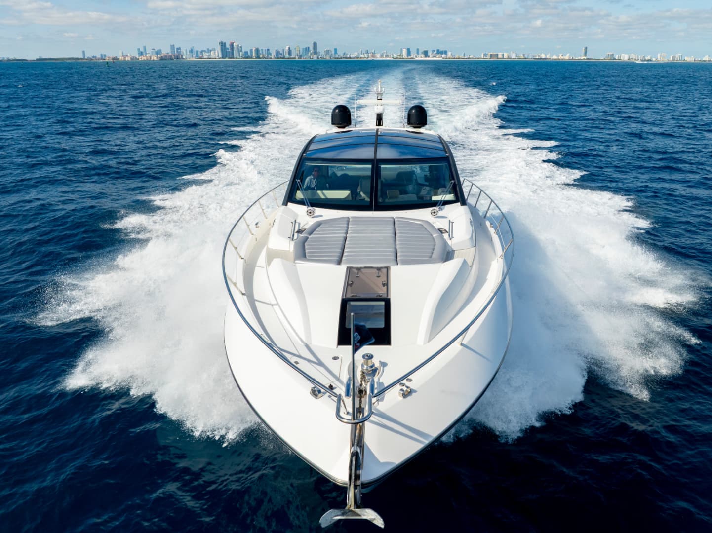 2018 Sunseeker Predator 68