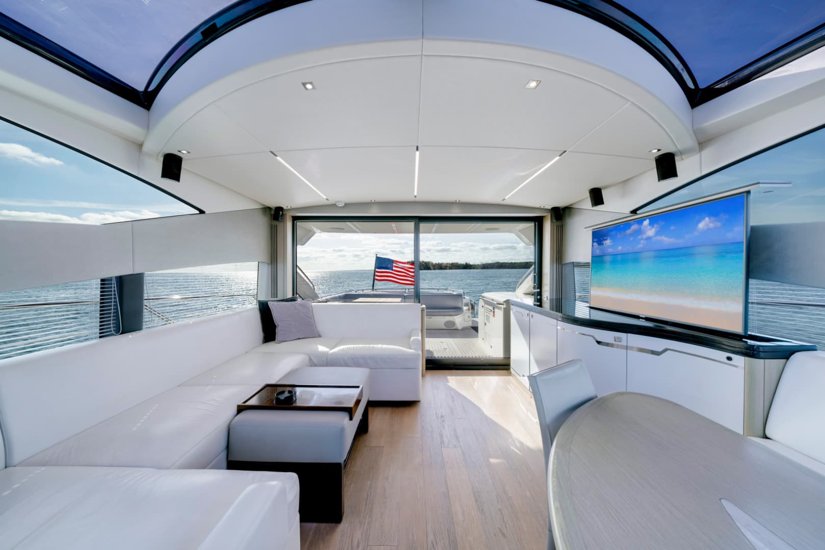 2018 Sunseeker Predator 68