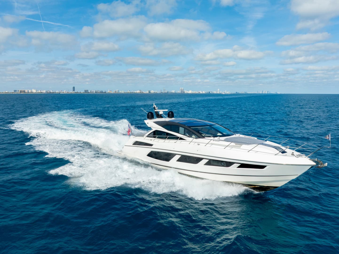 2018 Sunseeker Predator 68