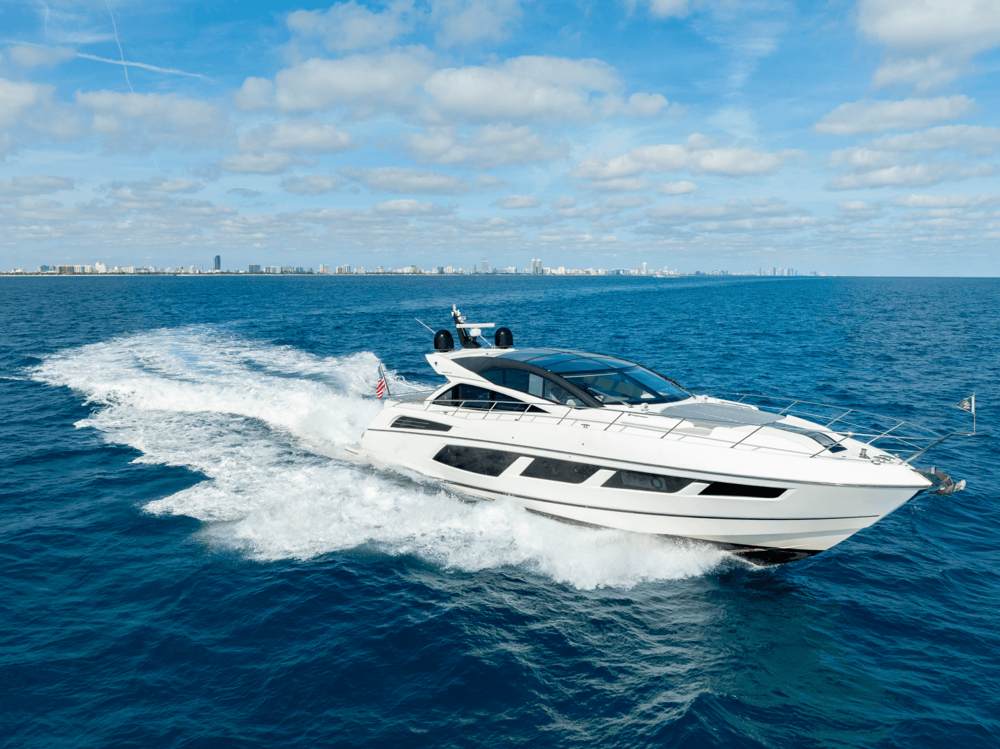 2018 Sunseeker Predator 68
