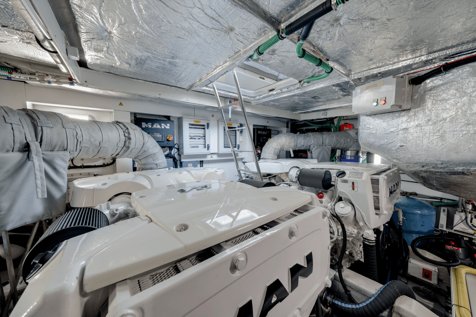 2018 Sunseeker Predator 68
