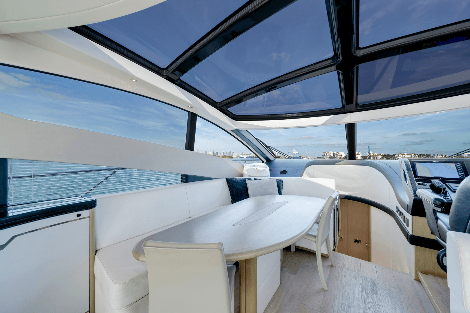 2018 Sunseeker Predator 68