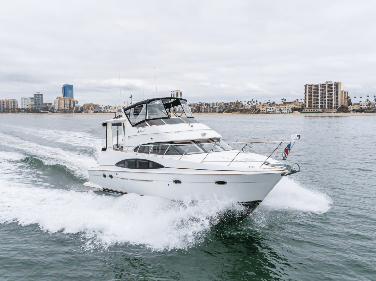 2001 Carver 444
