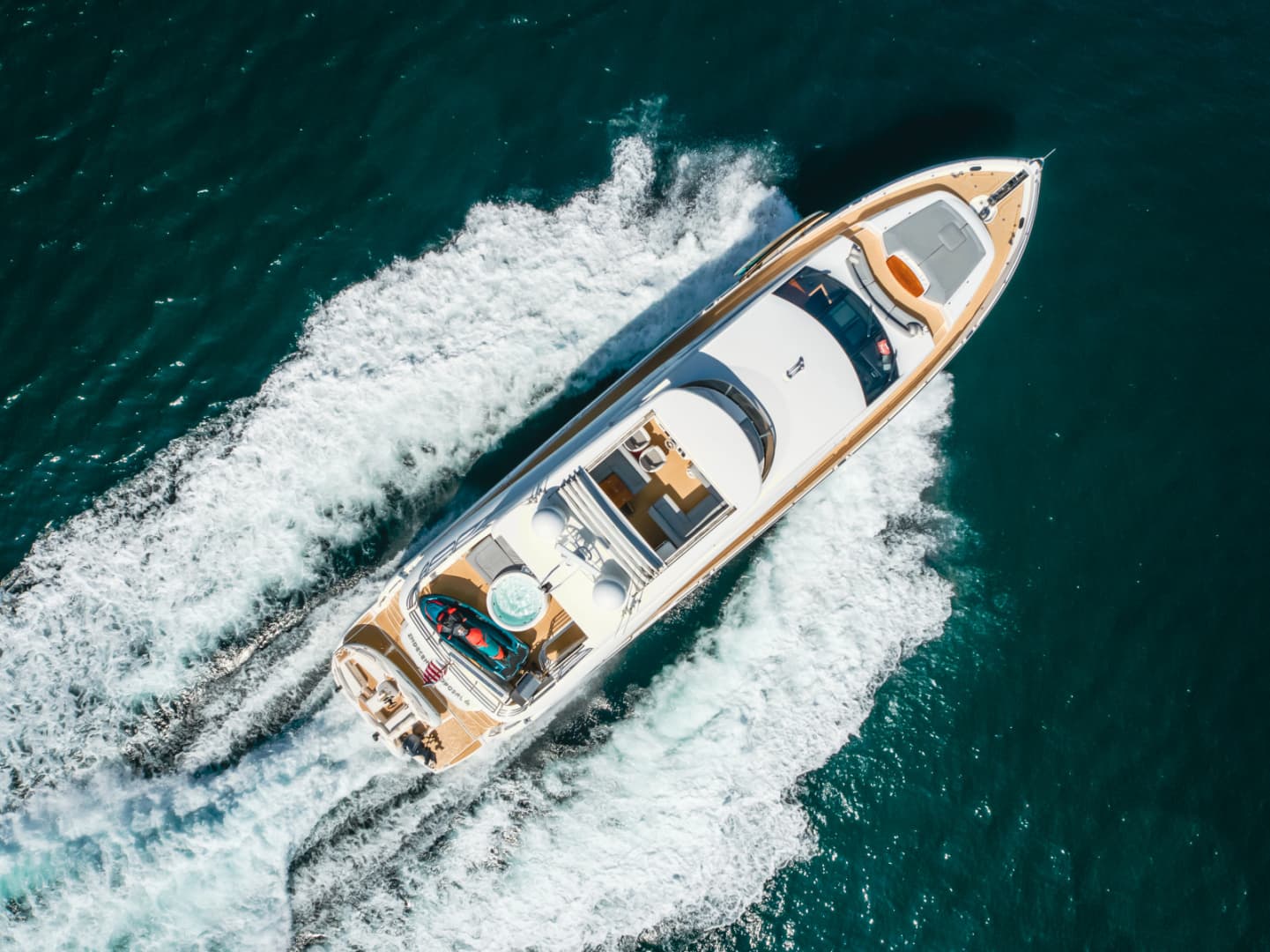2011 Sunseeker 88 Yacht