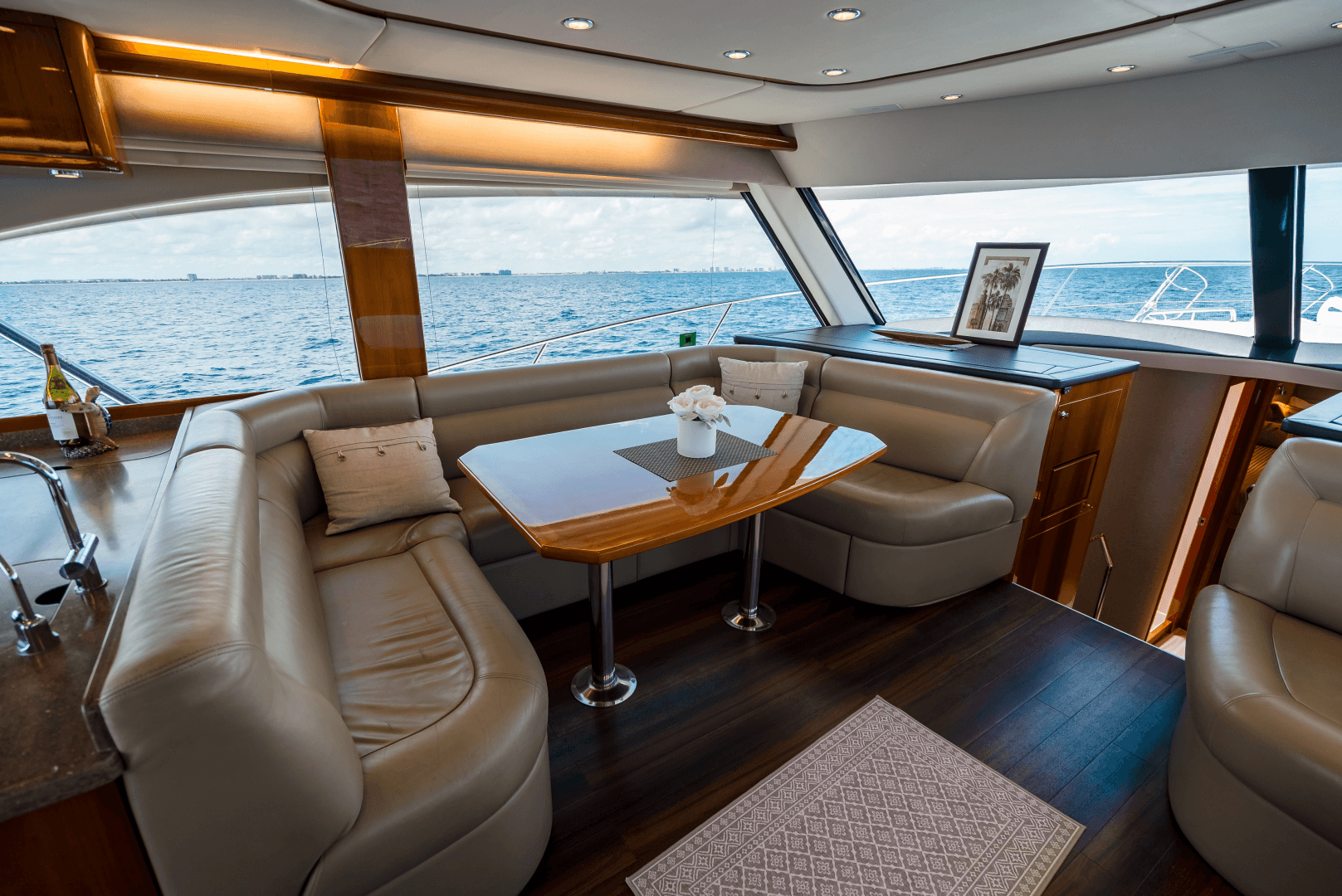 2013 Riviera 53 Enclosed Flybridge