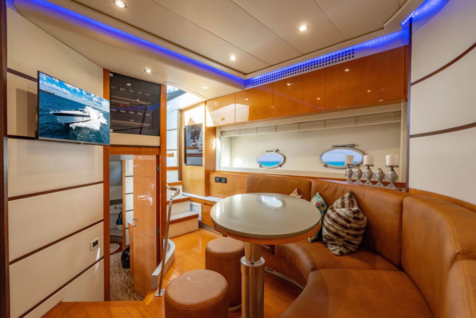 2006 Pershing 62