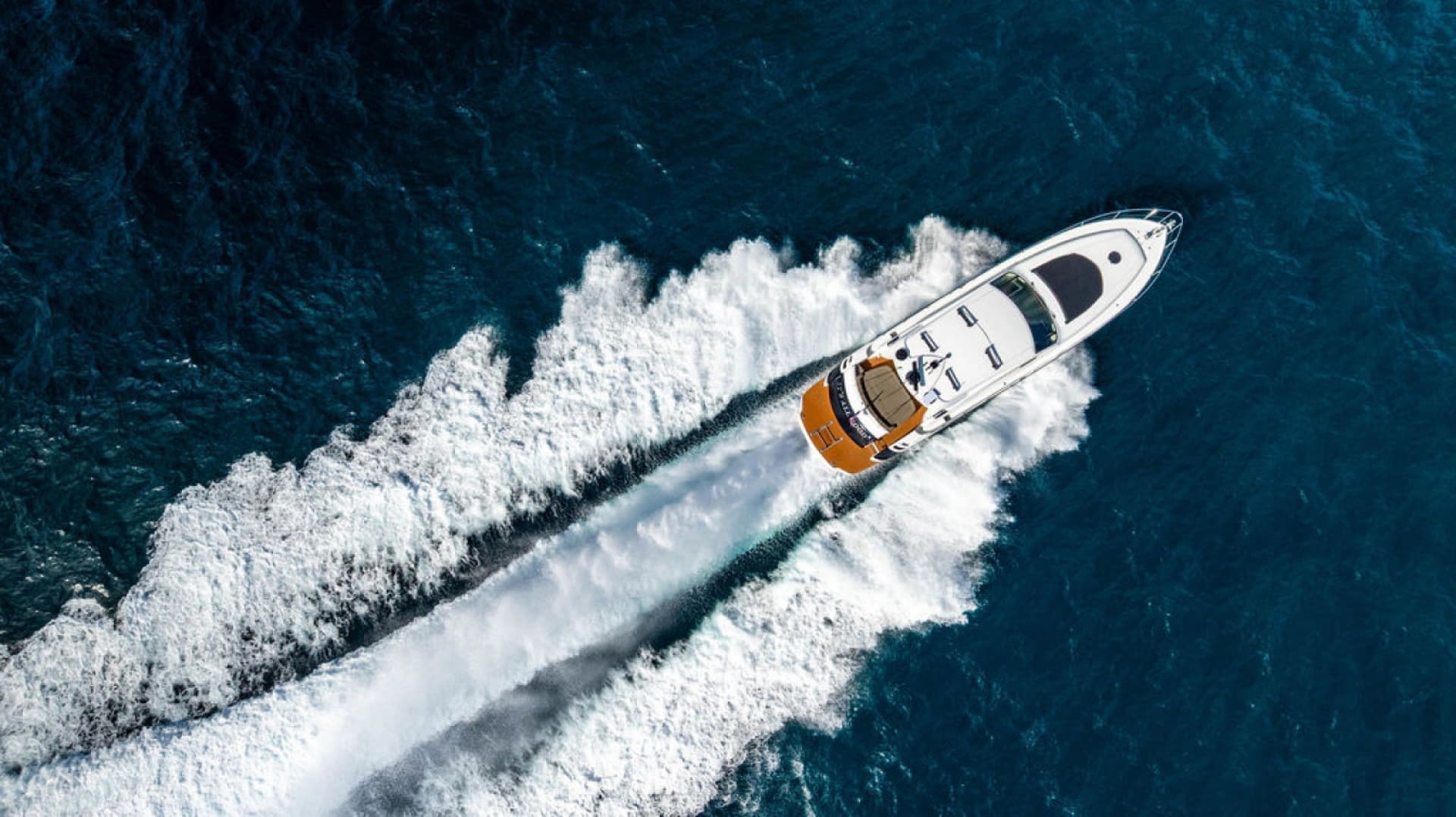 2006 Pershing 62