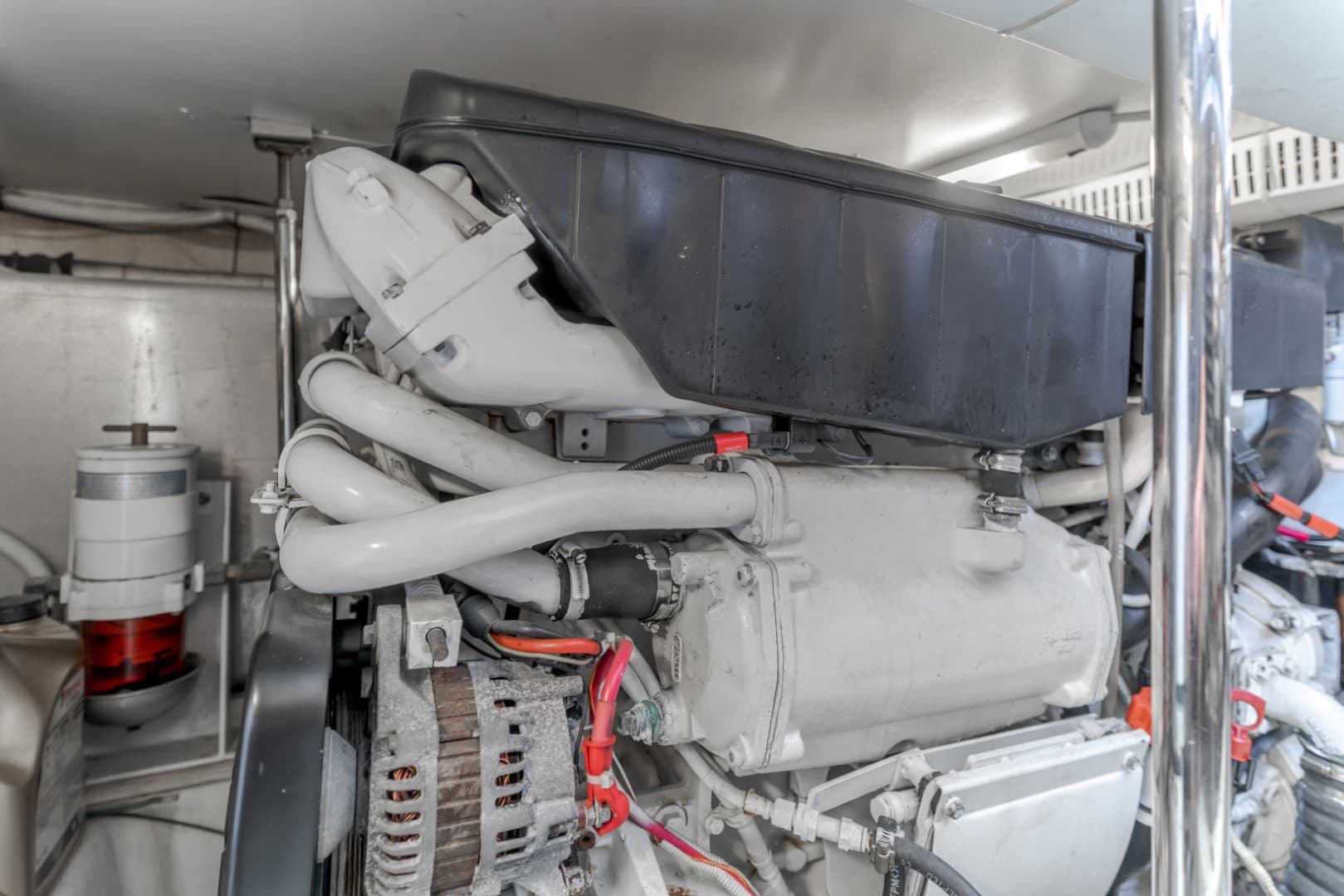 2006 Carver 46 Motor Yacht