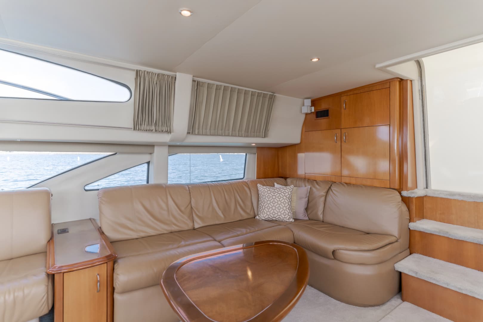 2006 Carver 46 Motor Yacht