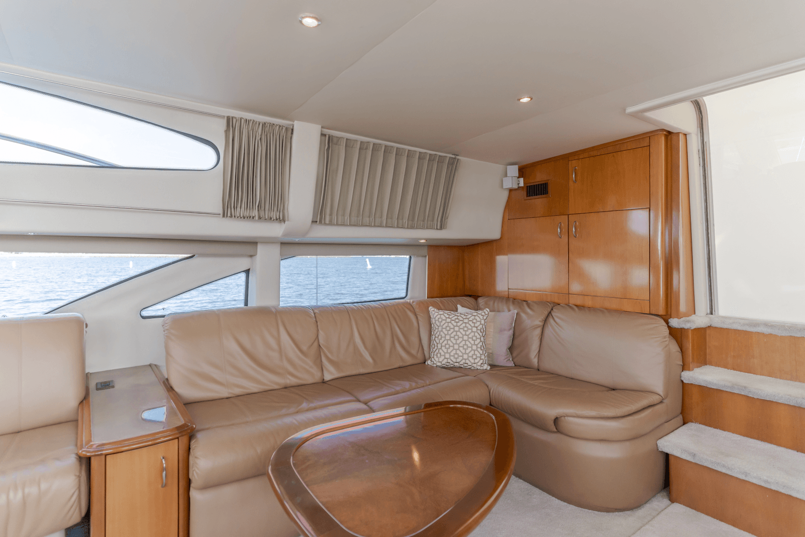 2006 Carver 46 Motor Yacht