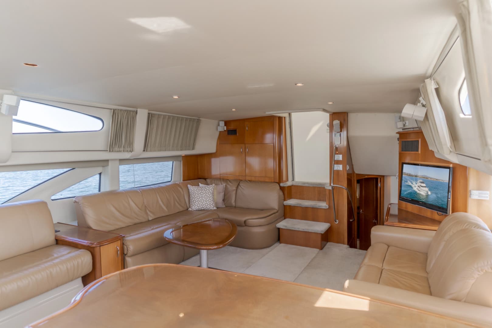 2006 Carver 46 Motor Yacht
