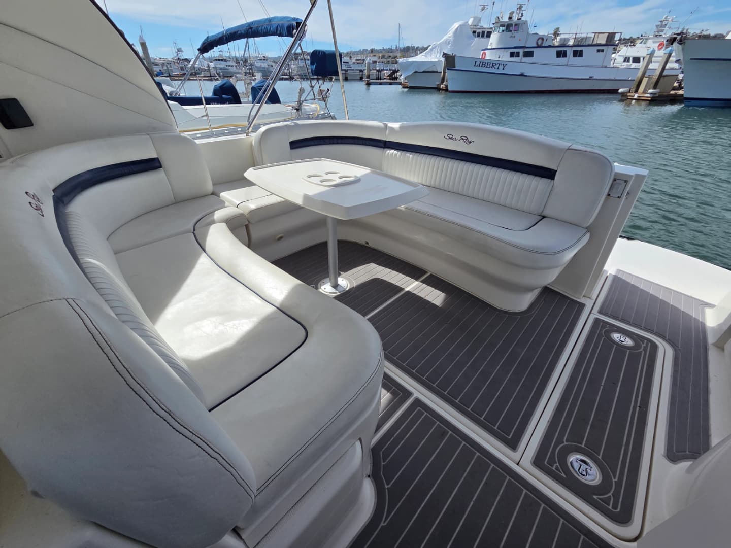 2007 Sea Ray Sundancer 40