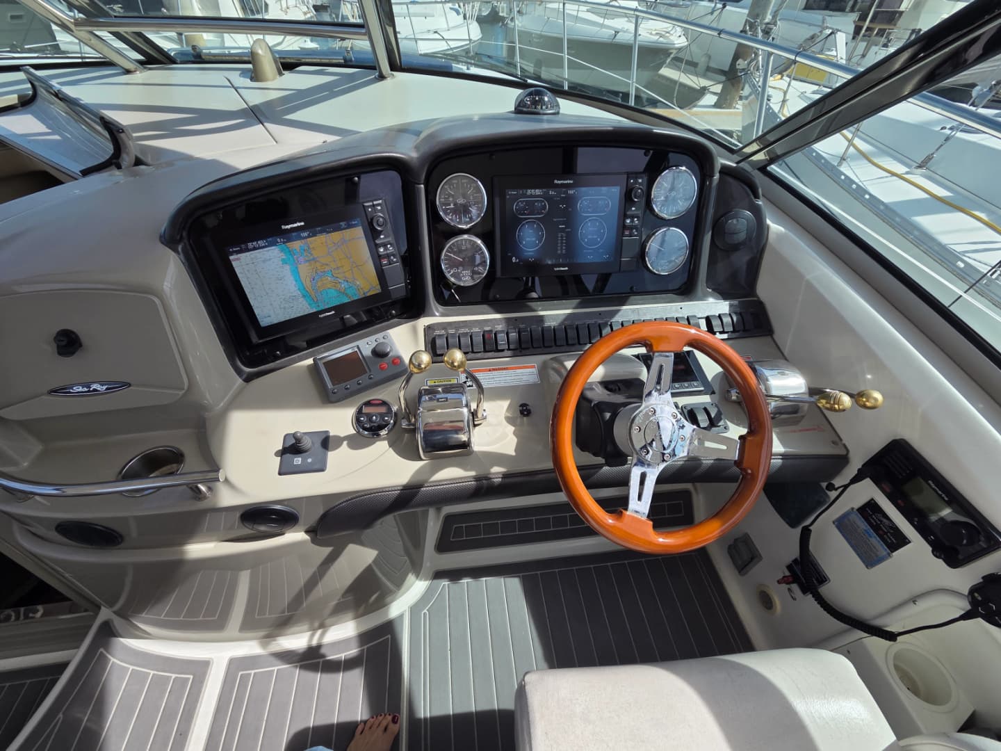 2007 Sea Ray Sundancer 40