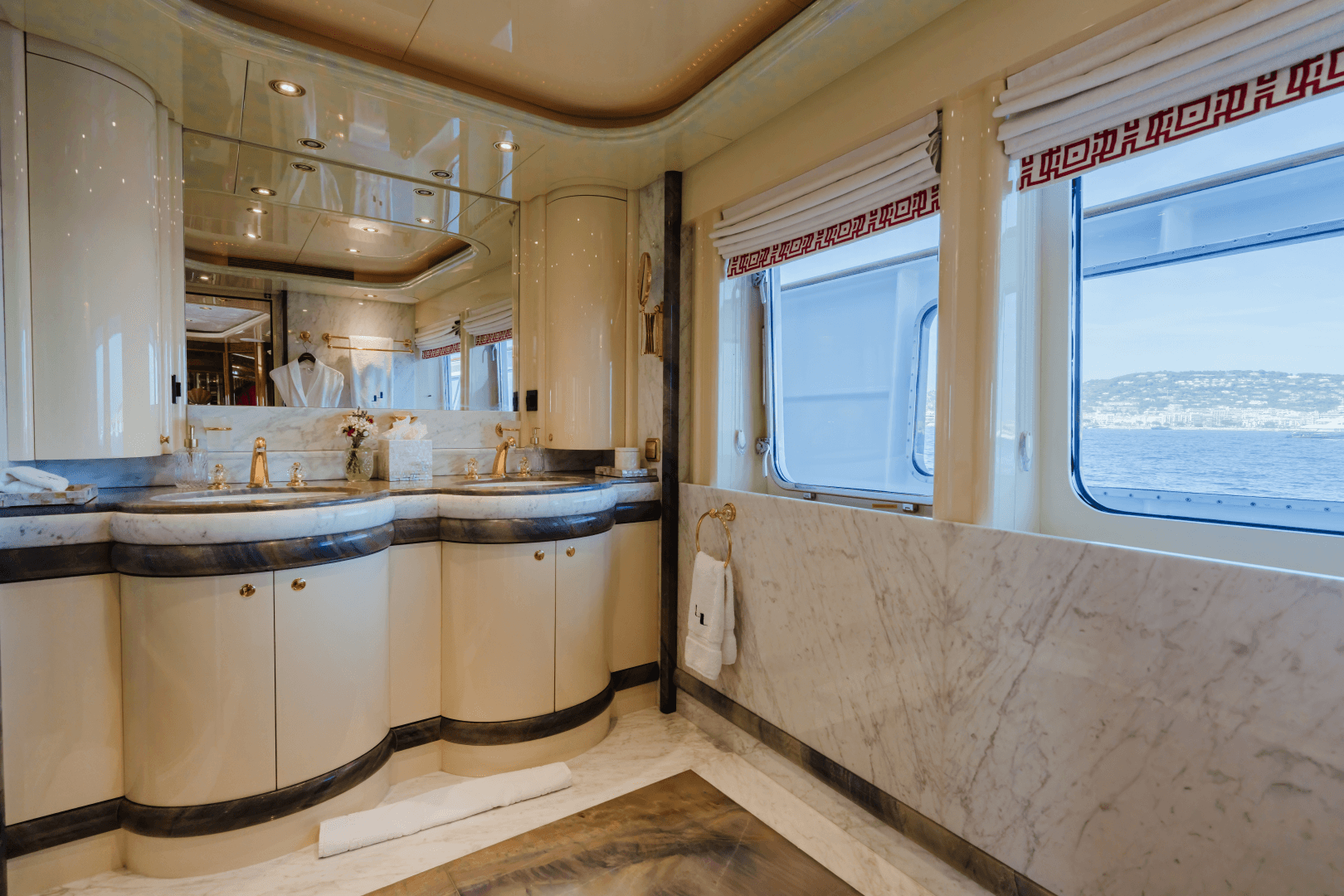 2001 Heesen Yachts 40M