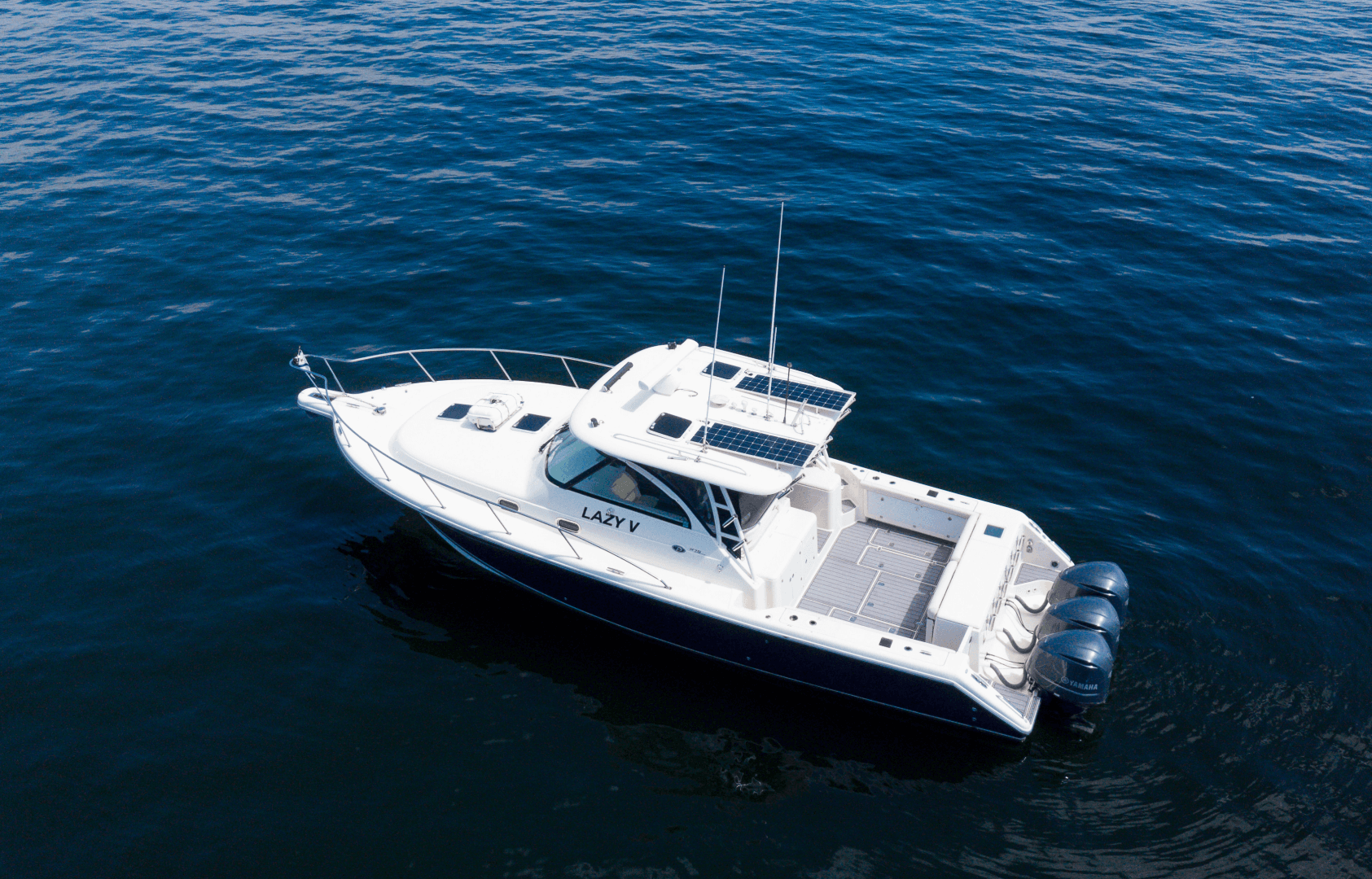 2009 Pursuit 375 OS