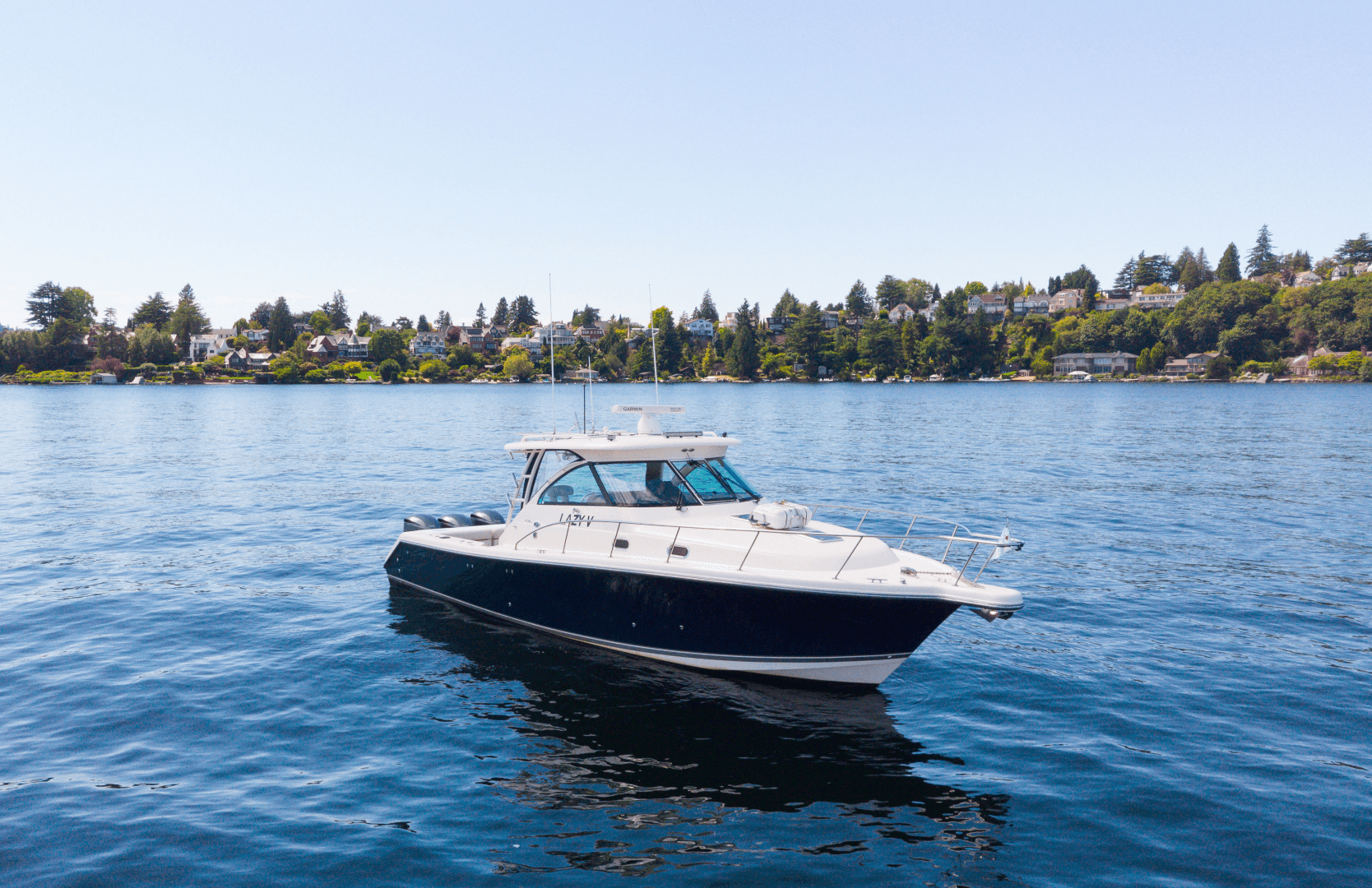 2009 Pursuit 375 OS